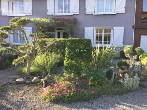 Loft Atypique Bed & Breakfast Villeneuve-de-Rivière Dış mekan fotoğraf